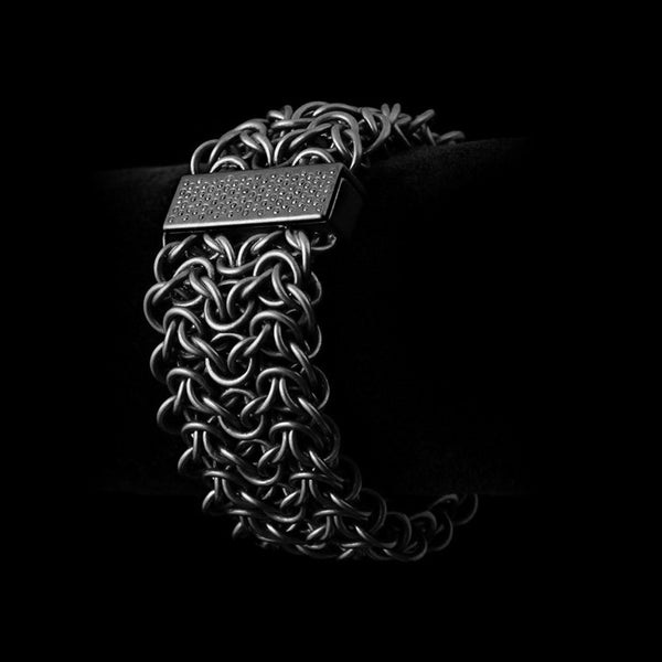 Diamondback Bracelet with Pavé Clasp